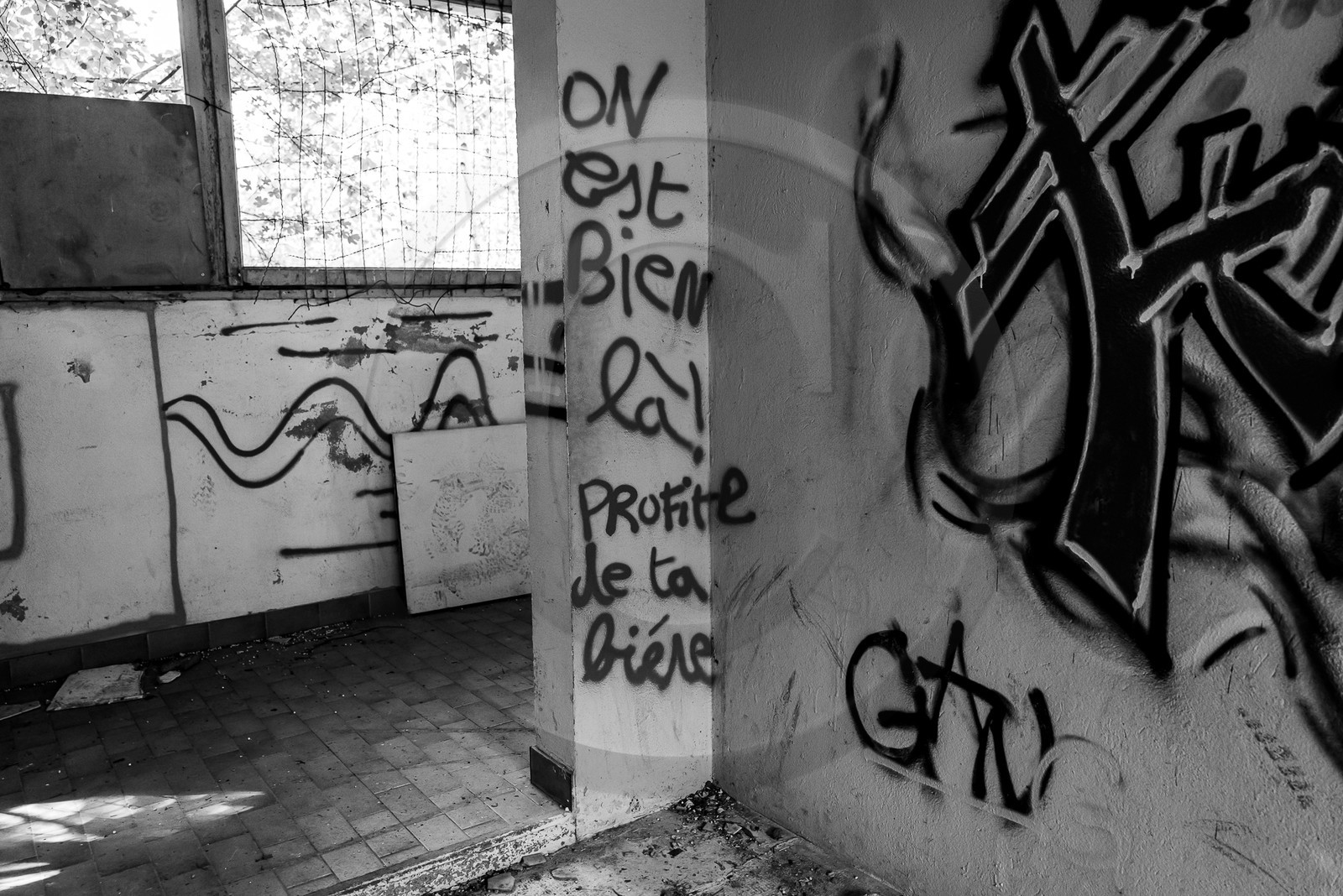 La Piscine de St Léger les Mélèzes La Piscine de St Léger les Mélèzes