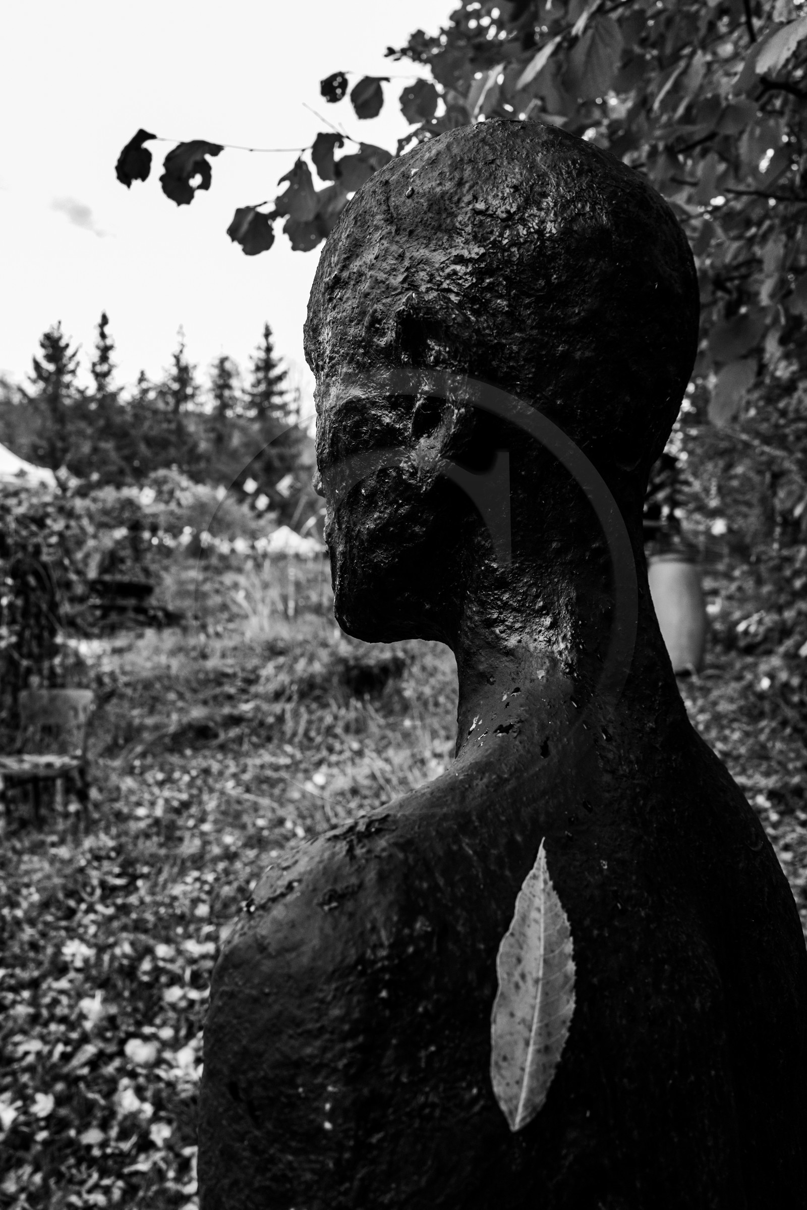 Exposition La forêt d'hommes, une création de Barbara Fougnon, artiste plasticienne