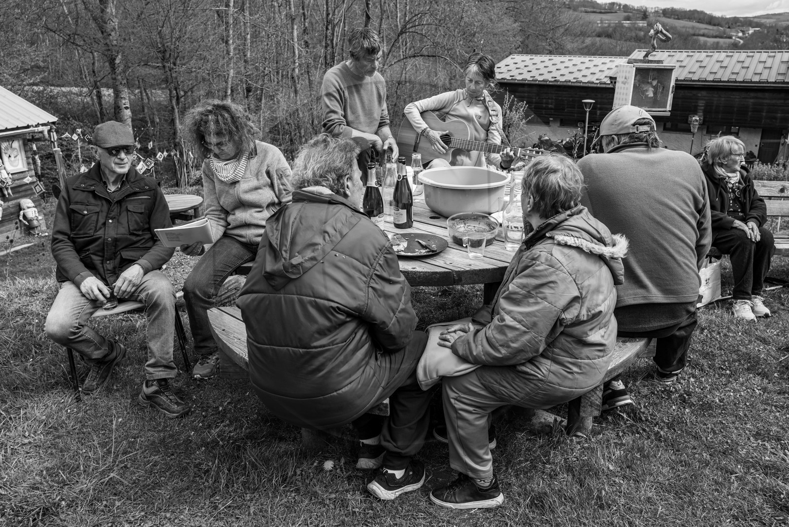 01 mai 2024 : chants, laine et jardinage