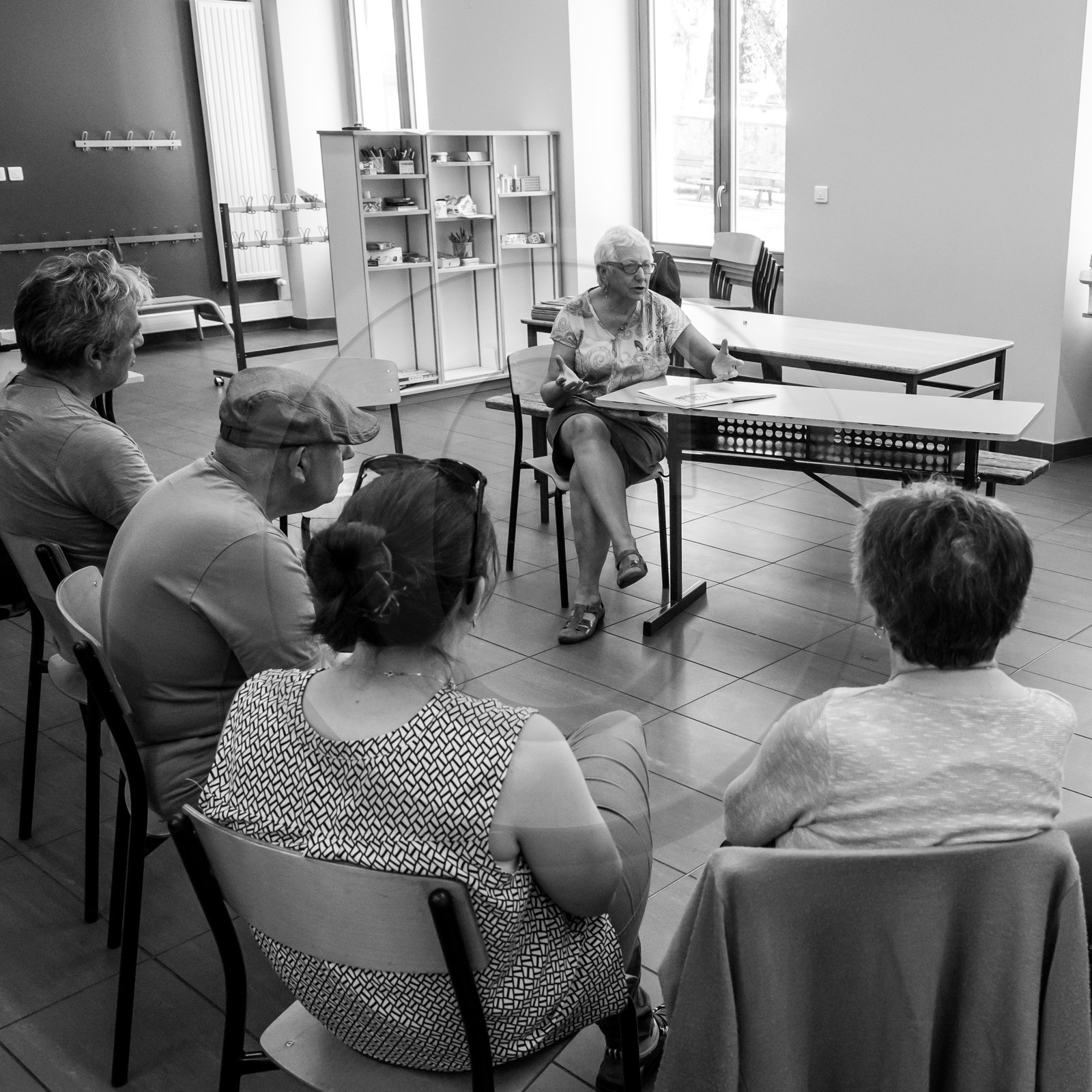 Contes avec les bénévoles de la bibliothèque de Saint-Bonnet Contes avec les bénévoles de la bibliothèque de Saint-Bonnet