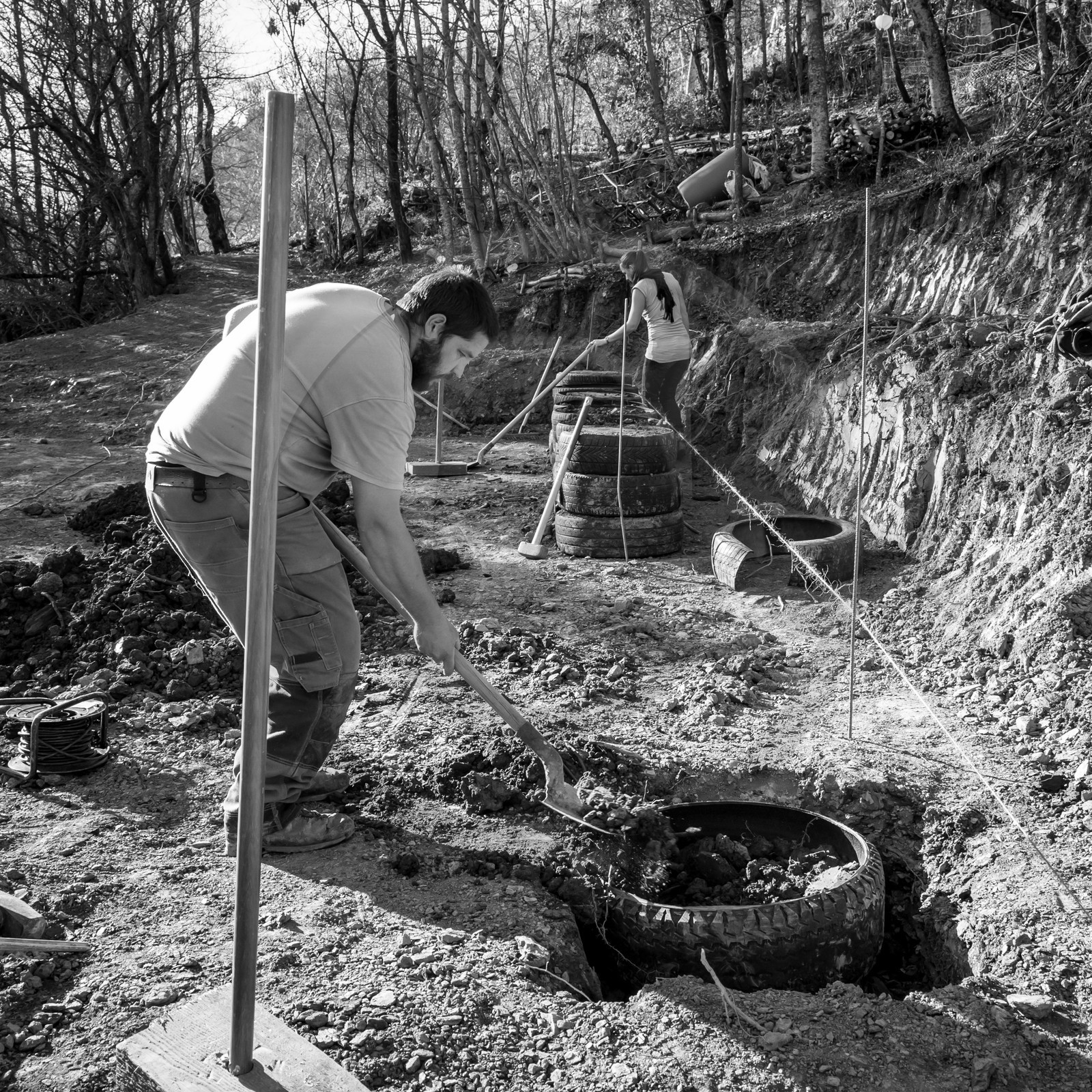 Permaculture - Construction d'une serre bioclimatique semi-enterrée