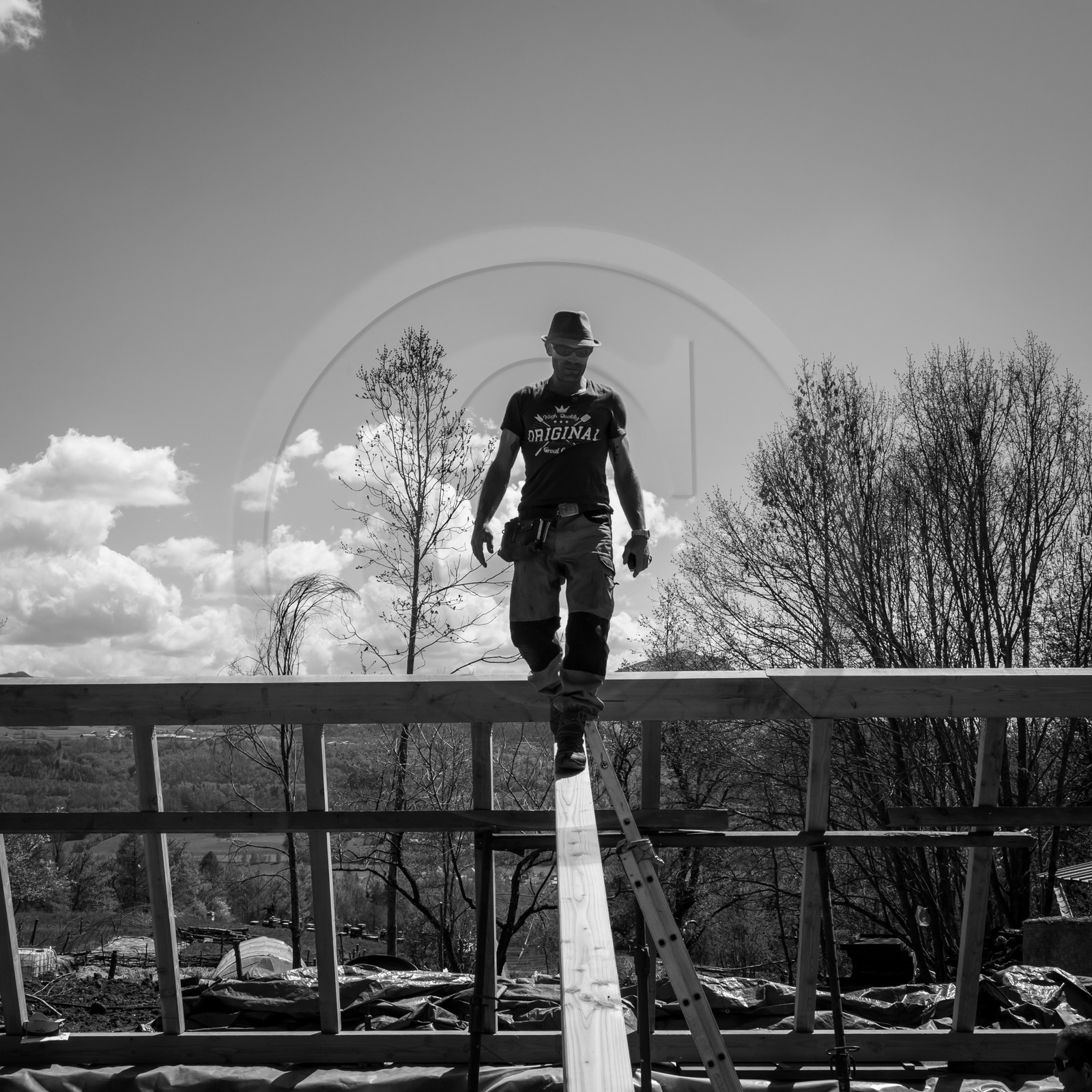 Permaculture - Construction d'une serre bioclimatique semi-enterrée