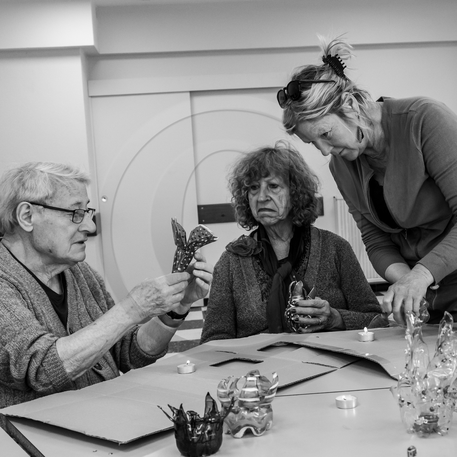 15 mai 2019 : création de fleurs en plastique 15 mai 2019 : création de fleurs en plastique