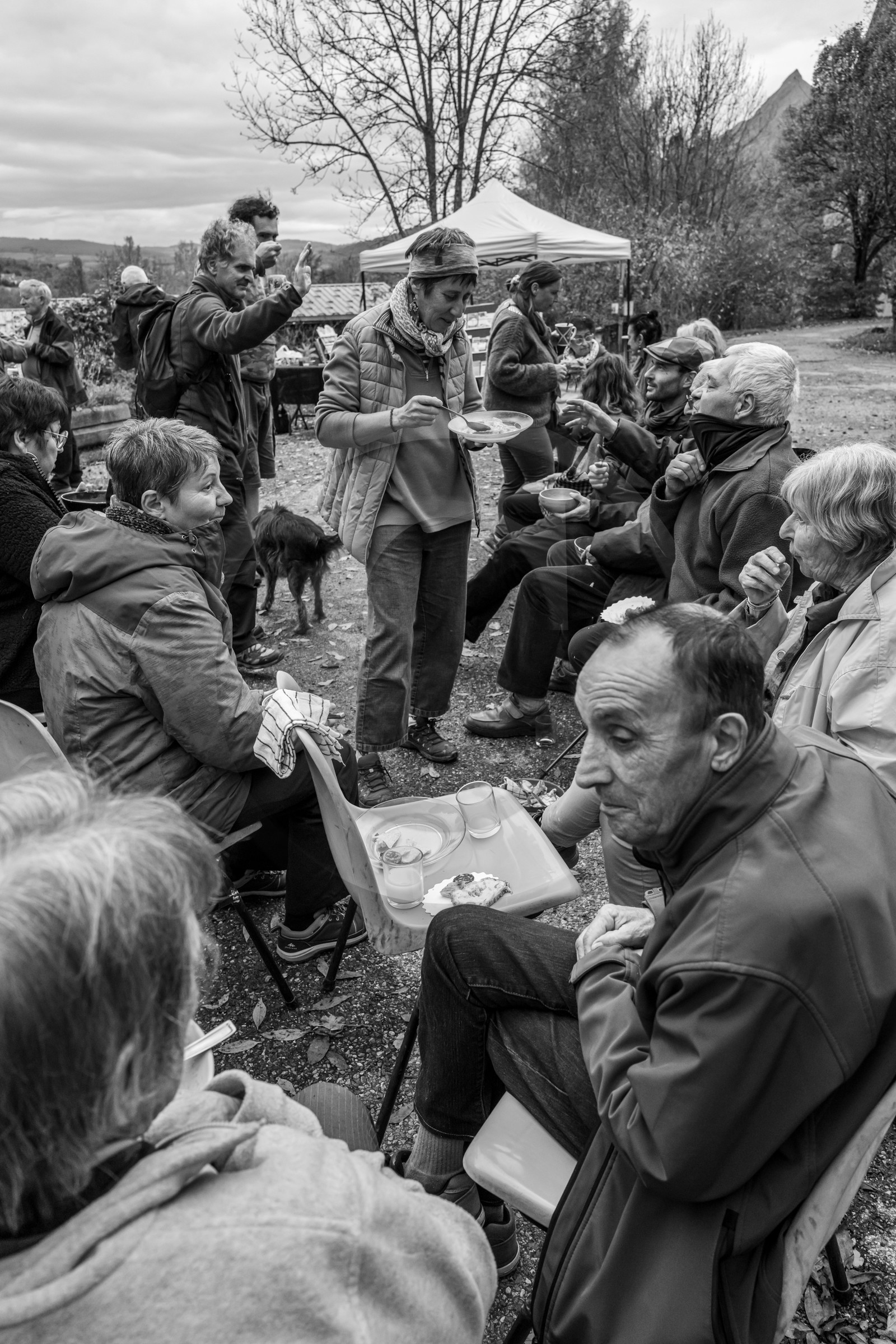 Des soupes, des desserts et un marché des créateurs