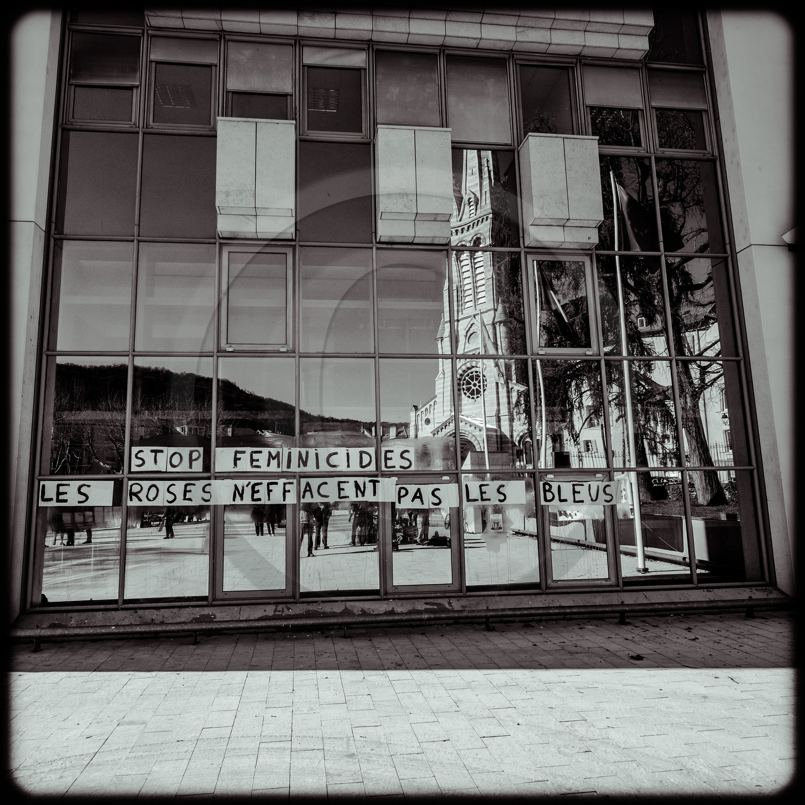 Stop Féminicides à Gap (Hautes-Alpes)