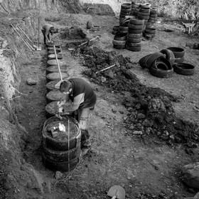 Permaculture - Construction d'une serre bioclimatique semi-enterrée