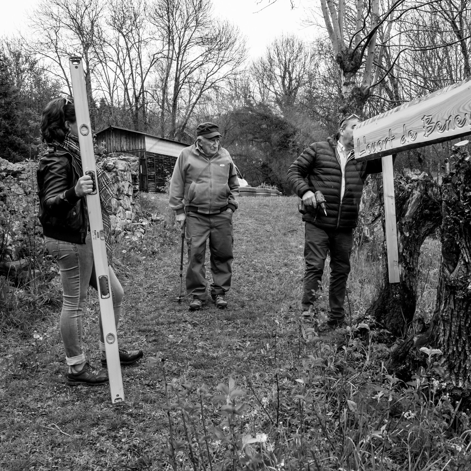 Pose de la pancarte du terrain - 26 04 2017