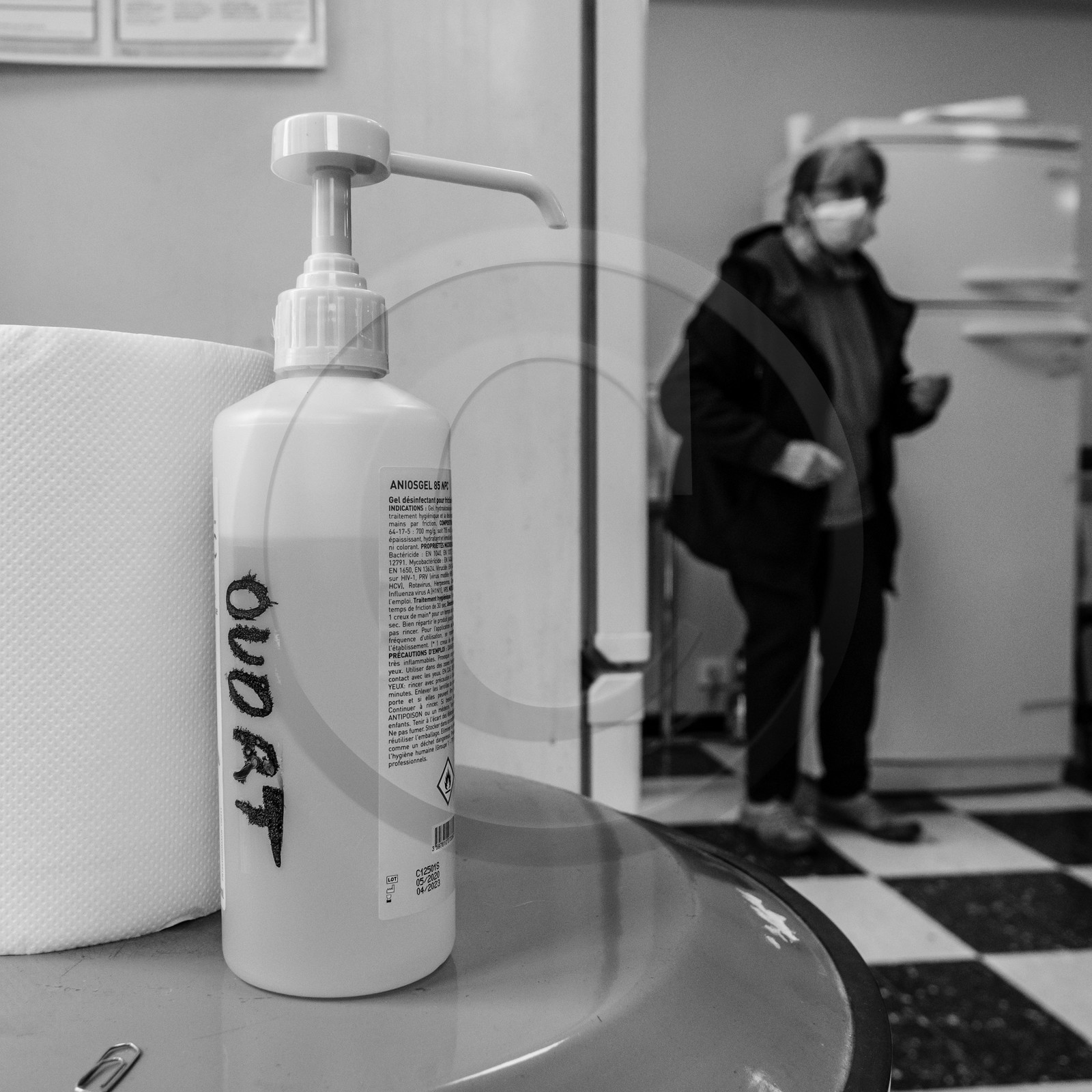 21 avril : jardinage, collages, peinture