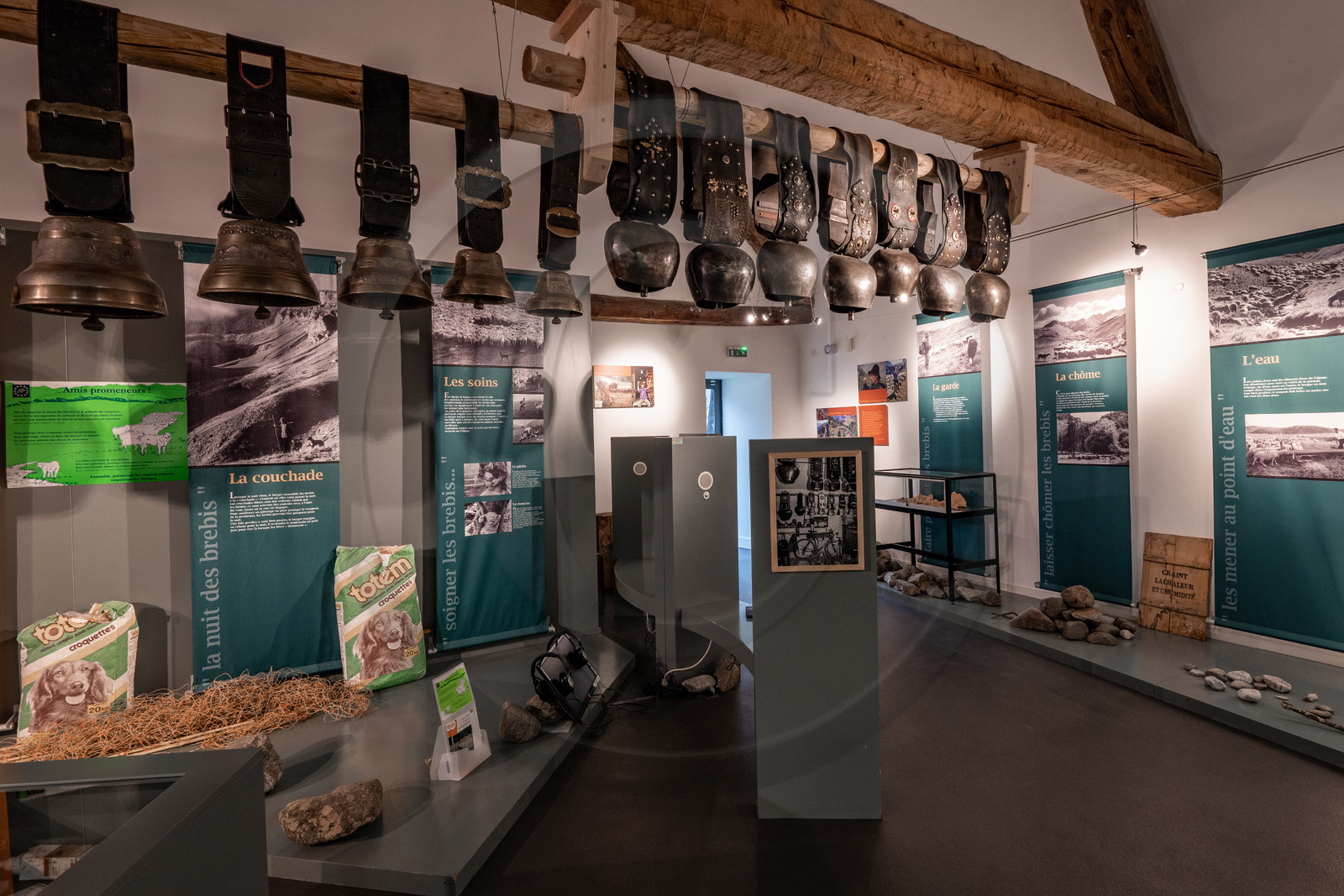 Expositions à la maison du Berger - Champoléon Expositions à la maison du Berger - Champoléon