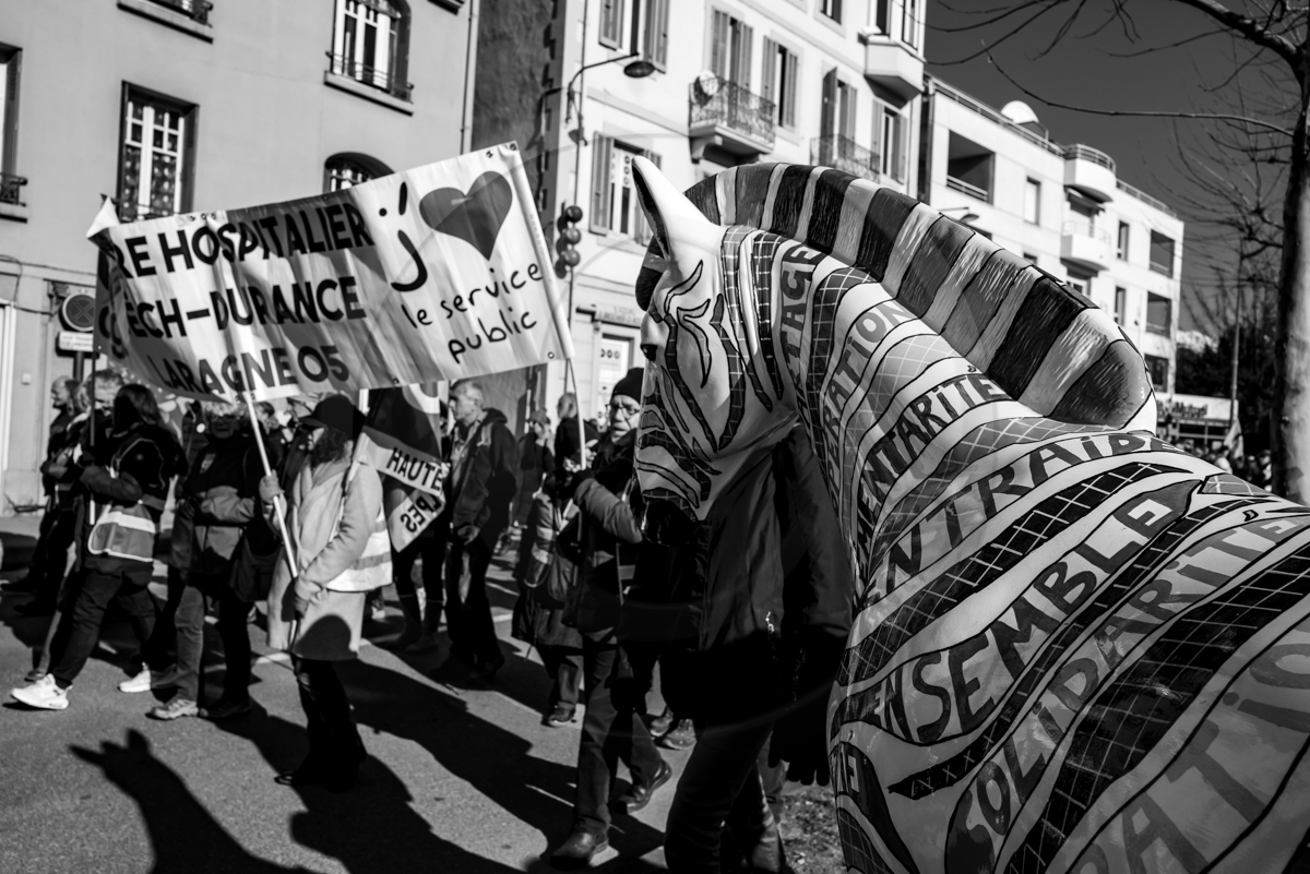 31 janvier 2023 : Manifestation contre la réforme des retraites. Plus de 4000 personnes dans les rues de Gap (Hautes-Alpes). 31 janvier 2023 : Manifestation contre la réforme des retraites. Plus de 4000 personnes dans les rues de Gap (Hautes-Alpes).