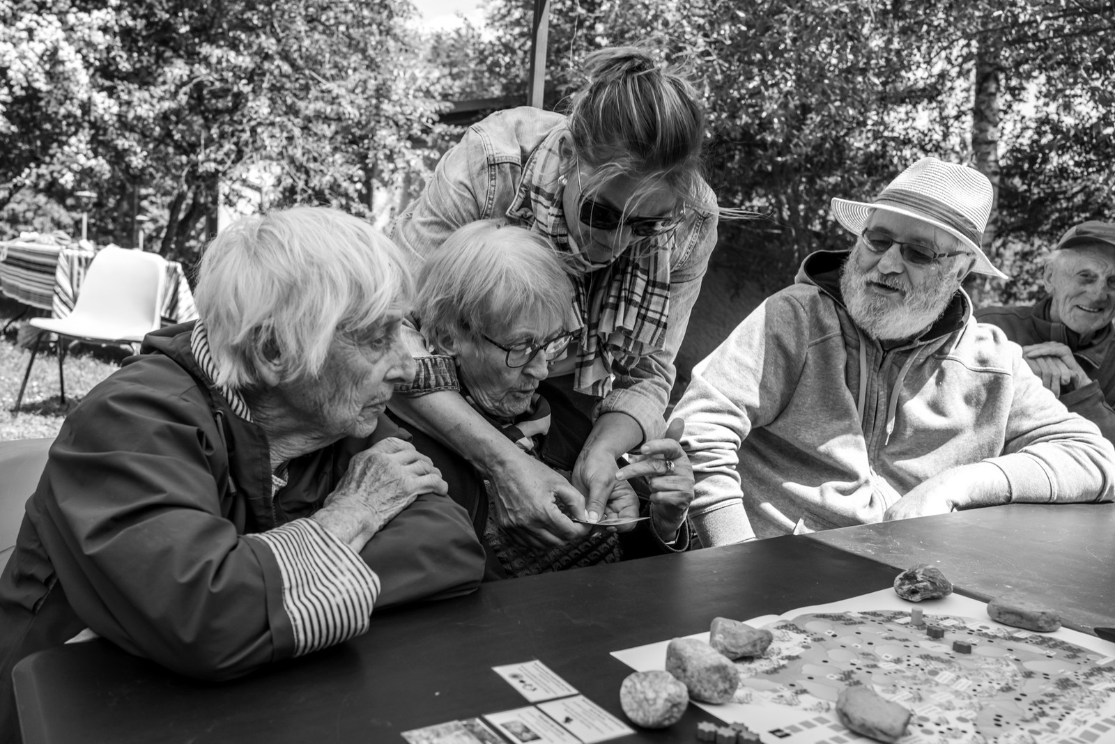 28 mai 2025 : Jeux, Osier, Photos, Jardinage...