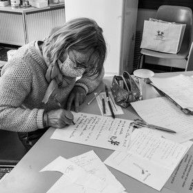 21 avril : jardinage, collages, peinture