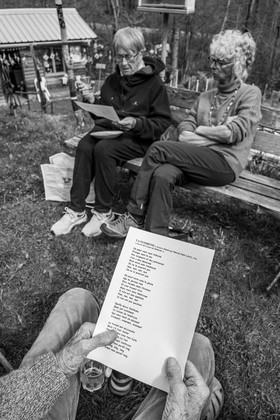 01 mai 2024 : chants, laine et jardinage