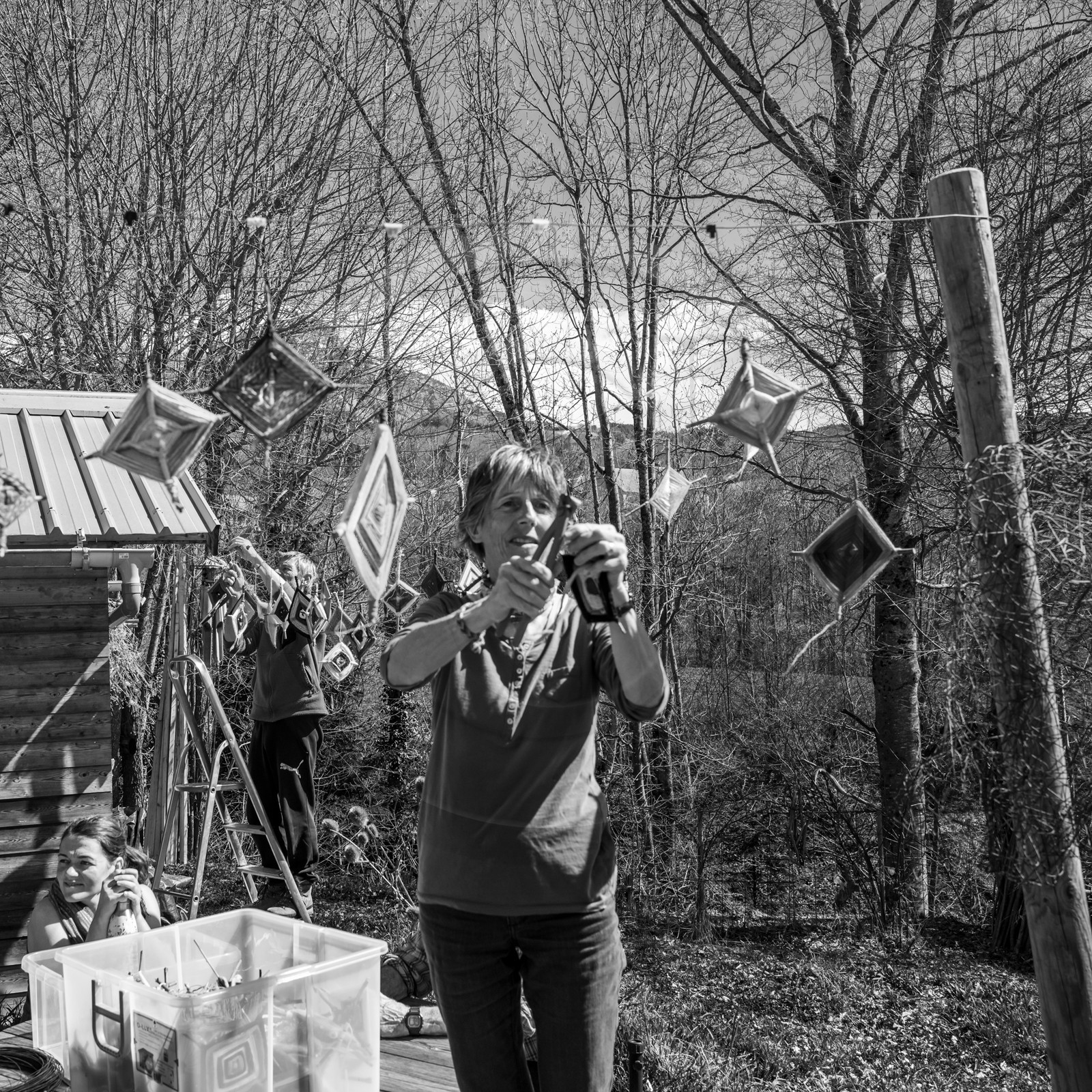 20 mars 2024 : Création d'une spirale aromatique par des bénévoles d'Unicités en Service Civique