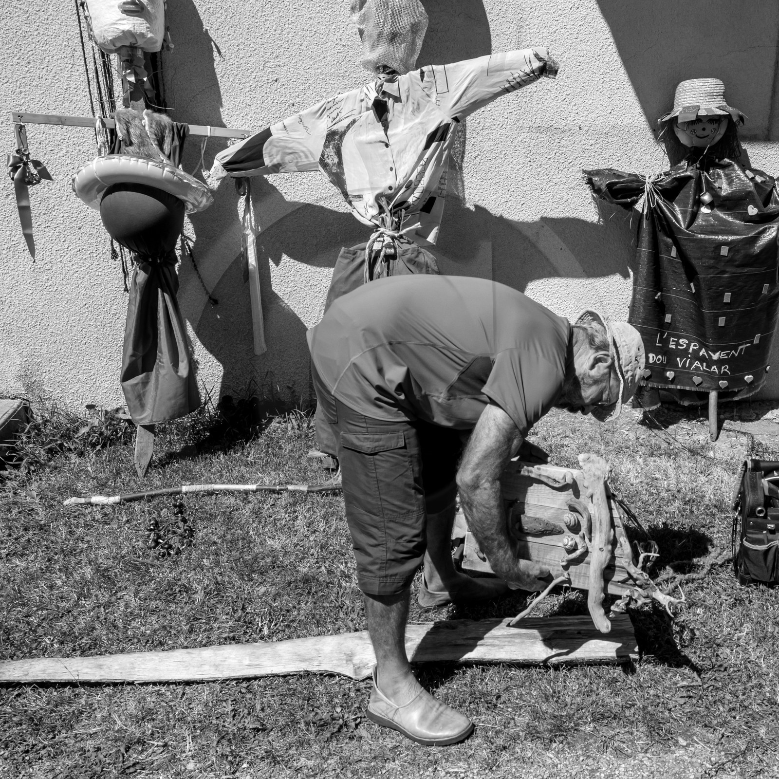 05 juillet 2017 - Installation épouvantails 05 juillet 2017 - Installation épouvantails