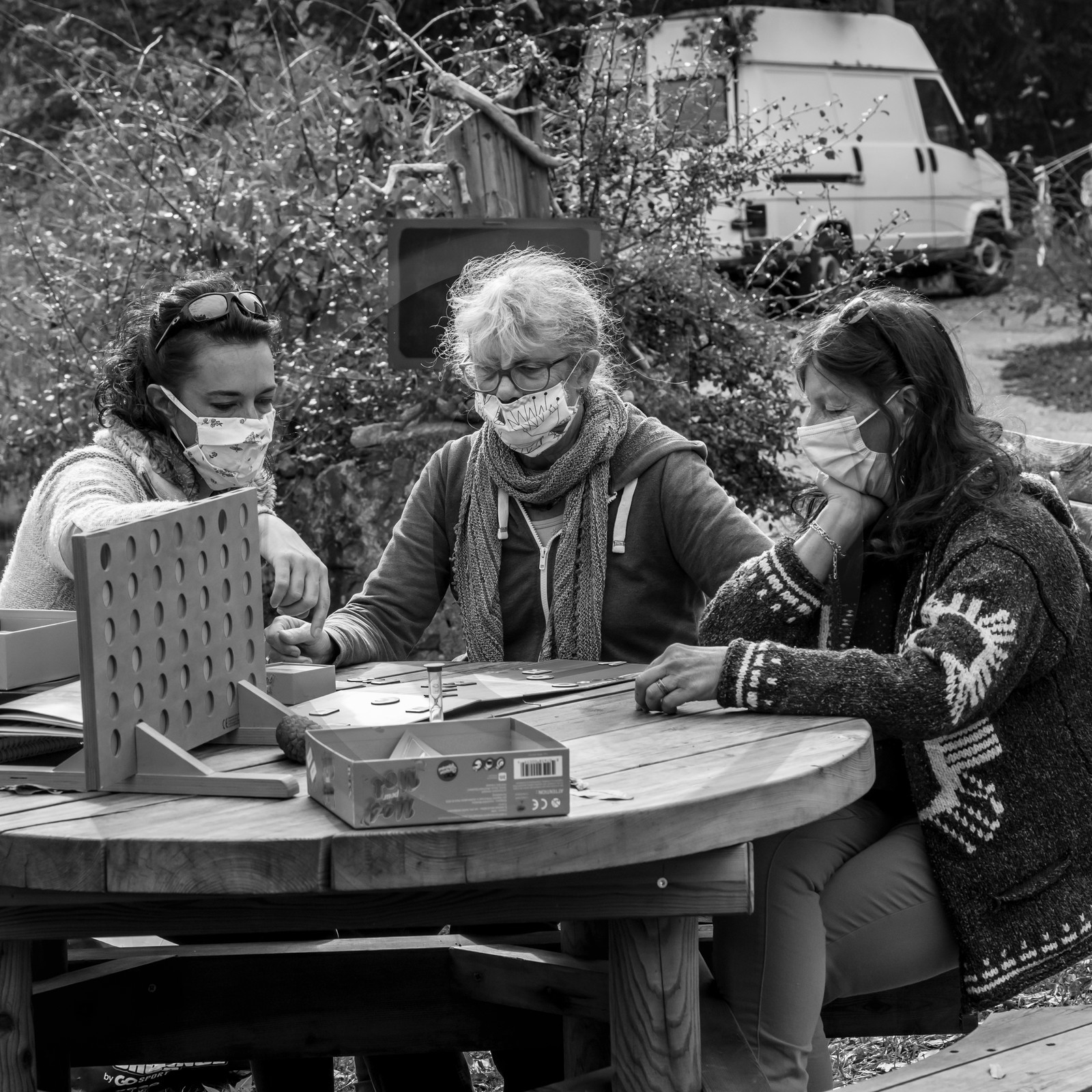 Semis, tournesols et jeux Semis, tournesols et jeux