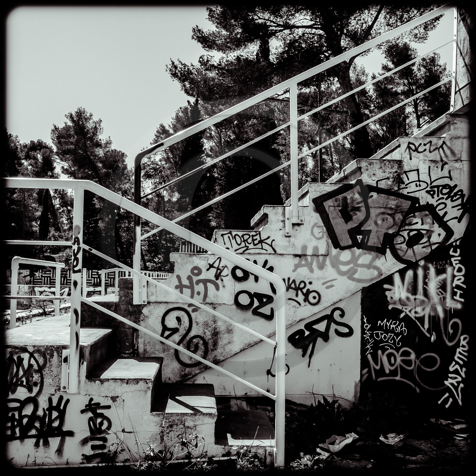 La piscine de Luminy (13) La piscine de Luminy (13)