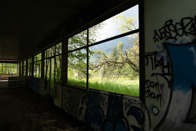La Piscine de St Léger les Mélèzes