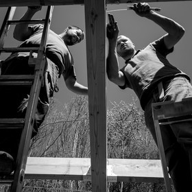 Permaculture - Construction d'une serre bioclimatique semi-enterrée