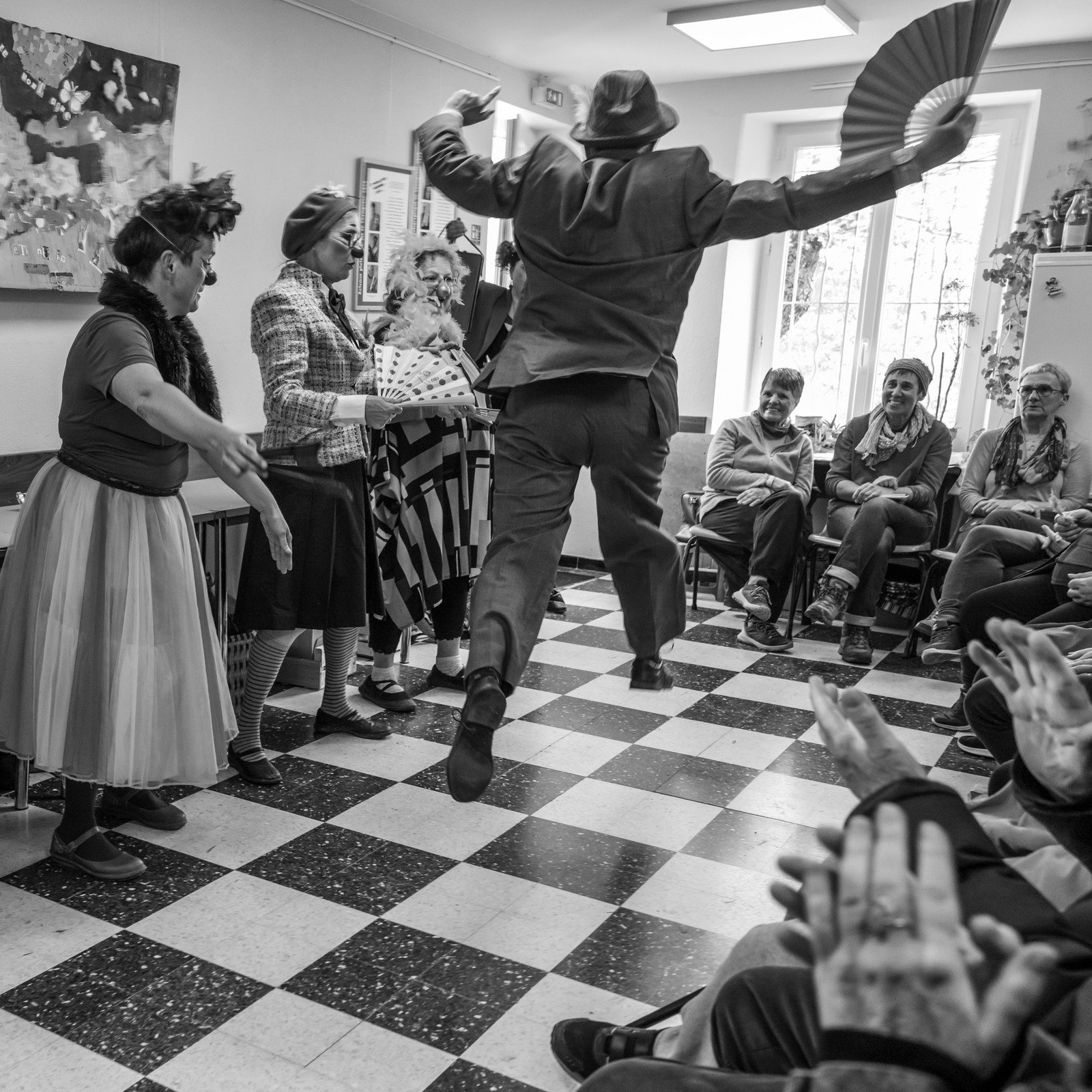 07 mai 2025 : Des clowns à l'Ouort