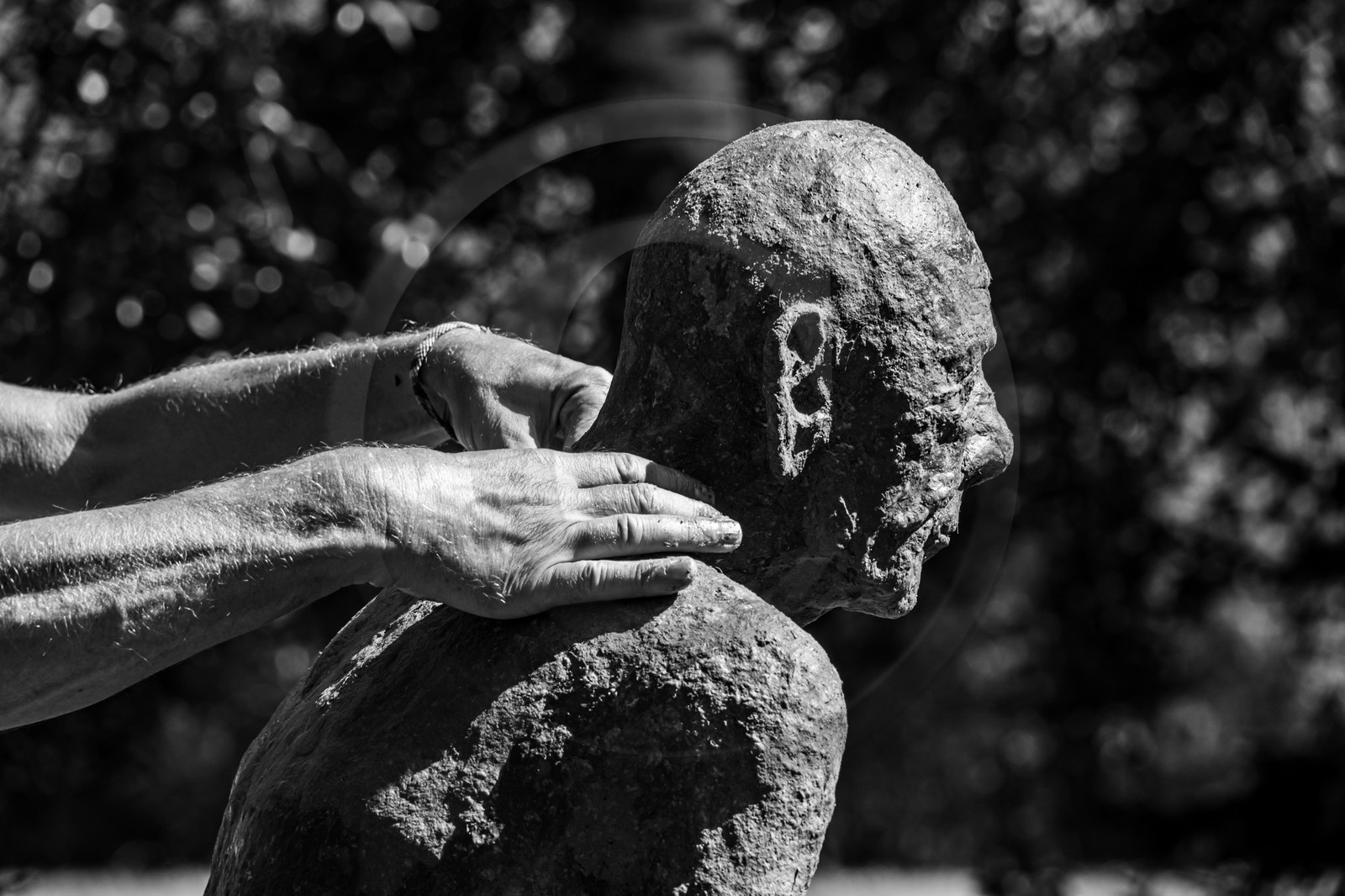 21 aout 2024 : Réalisation de Marcel Joli Coeur, l'homme de l'Ouort avec Barbara Fougnon, artiste plasticienne, et un anniversaire en chansons. 21 aout 2024 : Réalisation de Marcel Joli Coeur, l'homme de l'Ouort avec Barbara Fougnon, artiste plasticienne, et un anniversaire en chansons.