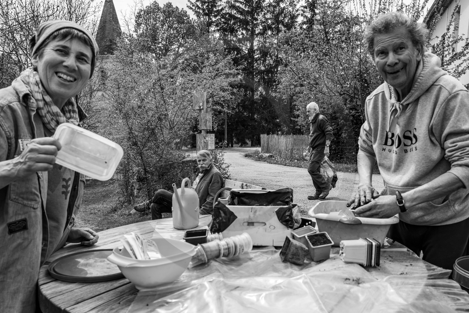 01 mai 2024 : chants, laine et jardinage