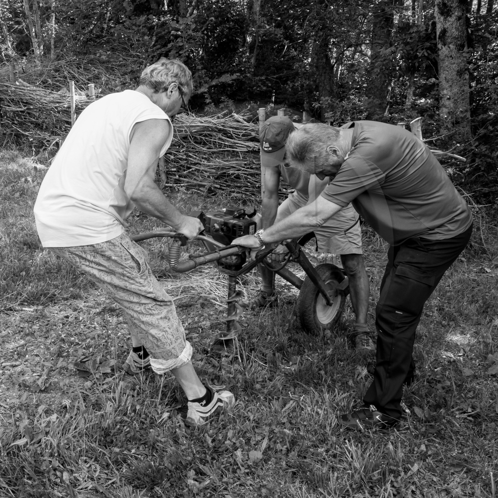 14 juin 2017 - Pose de la clôture