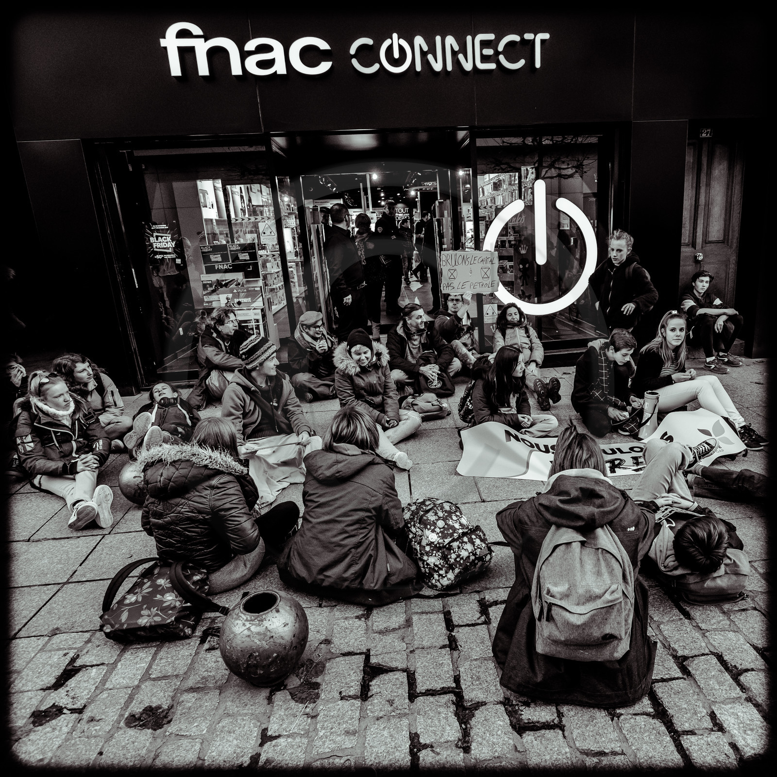 Les jeunes pour le climat - Youth for climate - Manifestation à Gap (Hautes-Alpes), le 29 11 19 Les jeunes pour le climat - Youth for climate - Manifestation à Gap (Hautes-Alpes), le 29 11 19