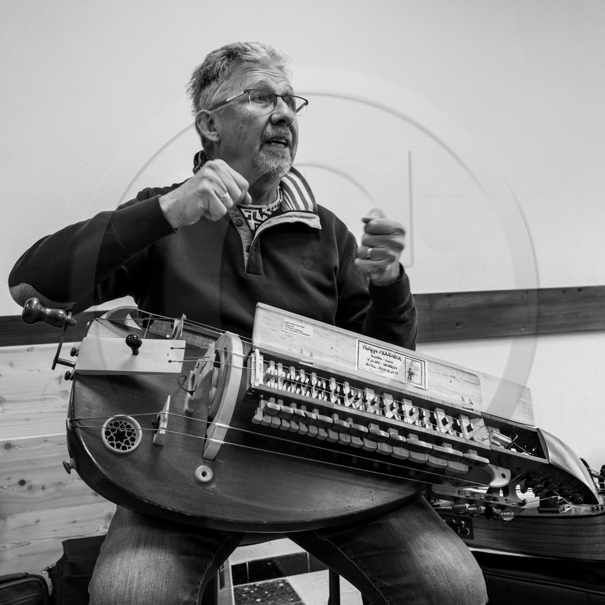 28 septembre 2022 : Découverte de la Vielle à Roue 28 septembre 2022 : Découverte de la Vielle à Roue