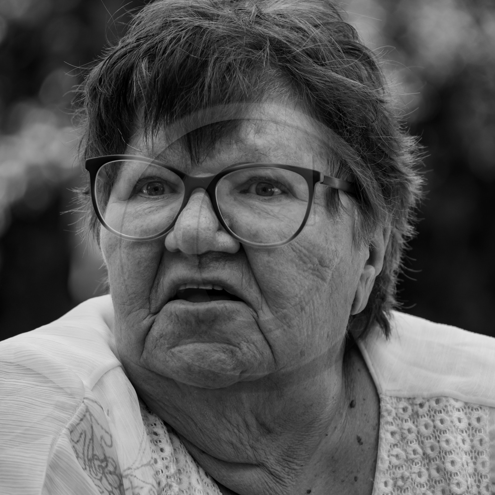 30 juin 2021 : Jardinage, jeux de cartes, masques