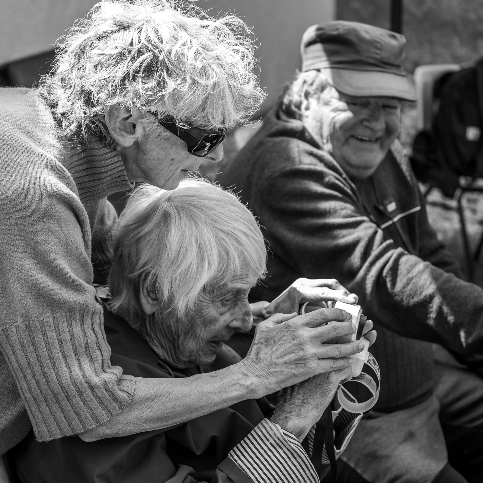 28 mai 2025 : Jeux, Osier, Photos, Jardinage...