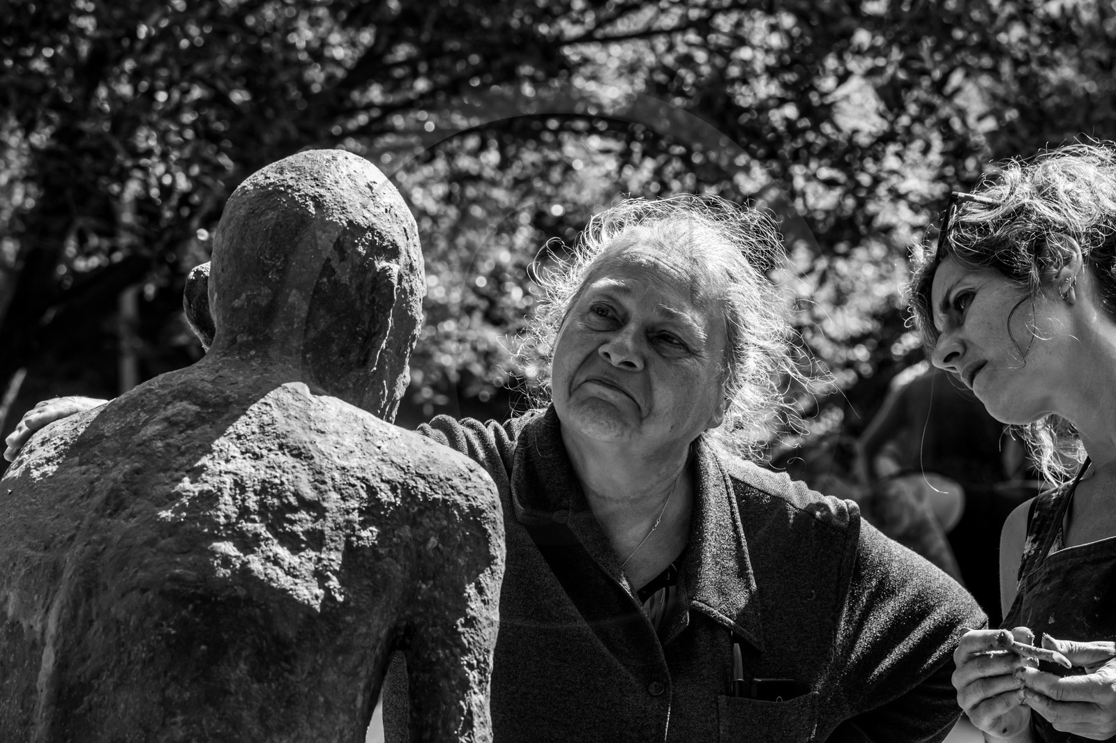 21 aout 2024 : Réalisation de Marcel Joli Coeur, l'homme de l'Ouort avec Barbara Fougnon, artiste plasticienne, et un anniversaire en chansons. 21 aout 2024 : Réalisation de Marcel Joli Coeur, l'homme de l'Ouort avec Barbara Fougnon, artiste plasticienne, et un anniversaire en chansons.