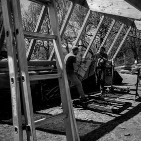 Permaculture - Construction d'une serre bioclimatique semi-enterrée