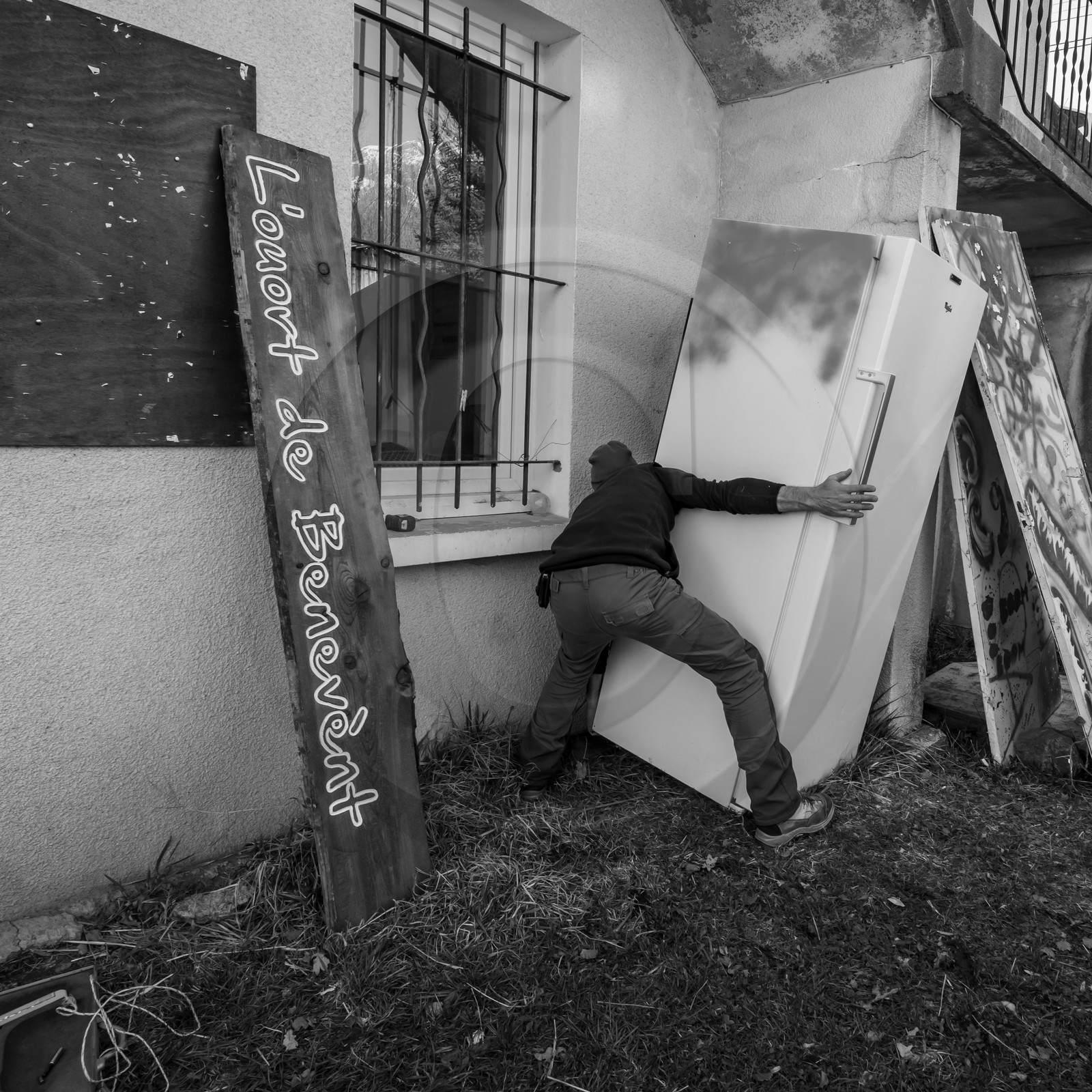 24 février 2021 : on taille, on prépare le jardin... 24 février 2021 : on taille, on prépare le jardin...