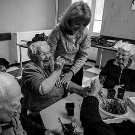 Atelier repiquage de plants de ciboulettes - 05 04 2017