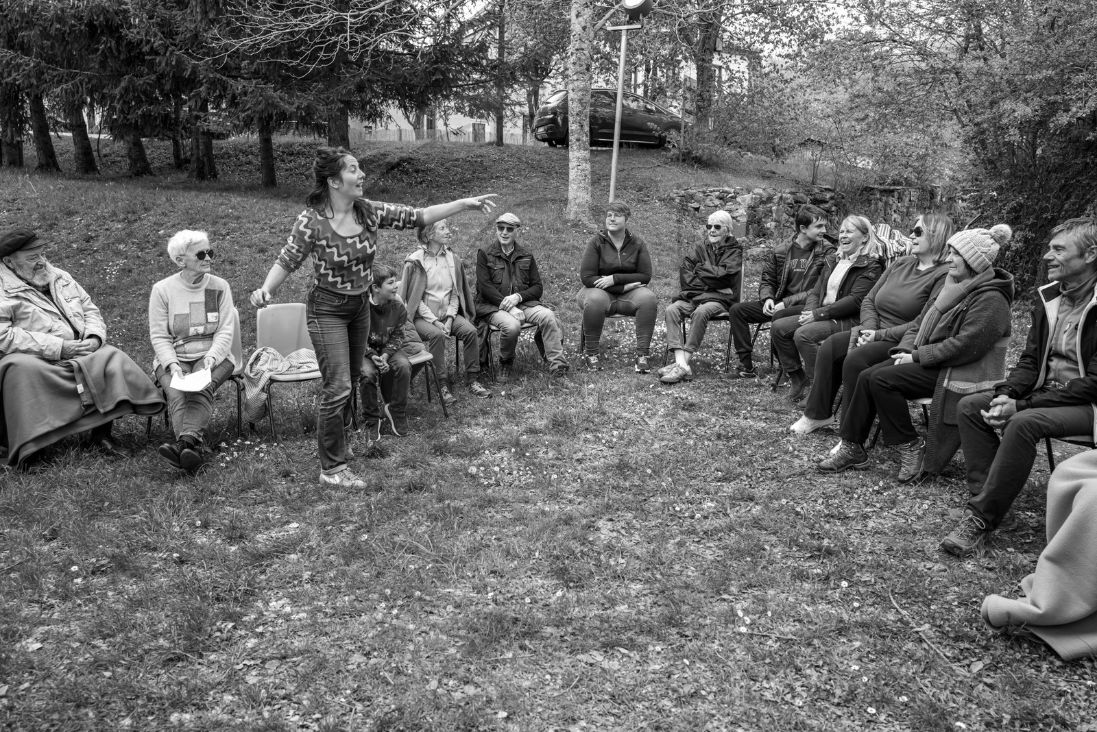 08 mai 2024 : Jeanne Alcaraz, cheffe de choeur, de retour à l'Ouort après la belle aventure 2023 où elle avait animé une chorale participative. 08 mai 2024 : Jeanne Alcaraz, cheffe de choeur, de retour à l'Ouort après la belle aventure 2023 où elle avait animé une chorale participative.